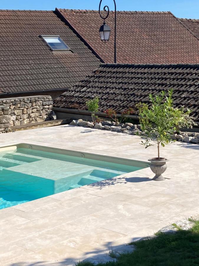 Le Clos Bo-M Marignieu Exterior photo