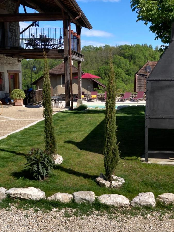 Le Clos Bo-M Marignieu Exterior photo